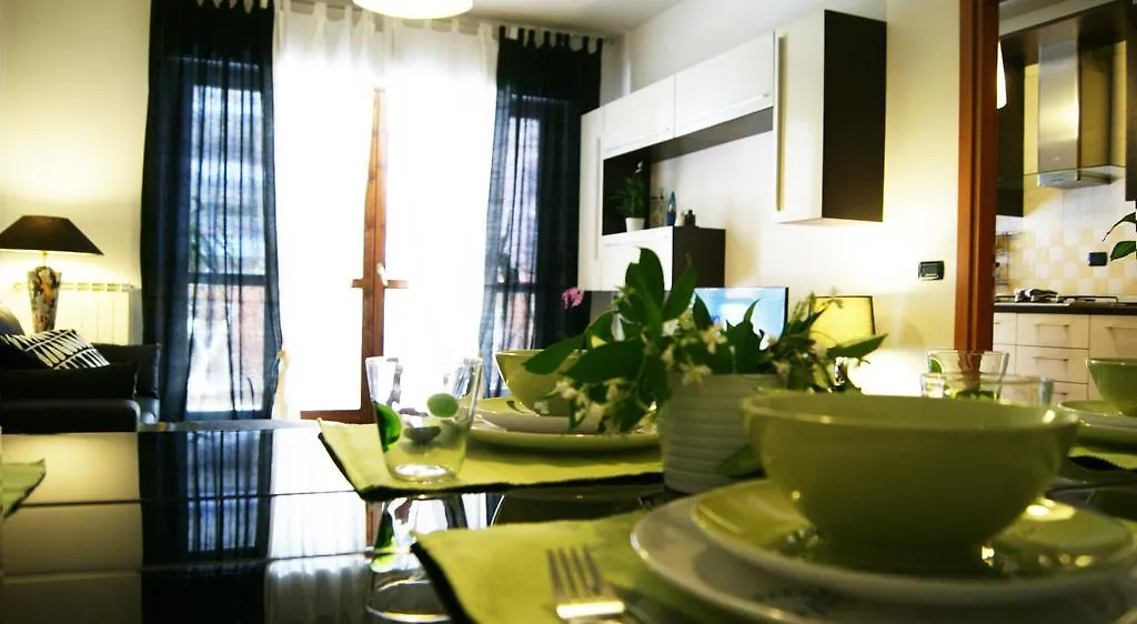 Sweet Roman Holiday Fiumicino Apartment